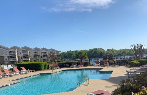 Mount Mourne Condo | Lovely 1st Floor, Waterfront 2 Bedroom Condo with Pool, Pickleball and Tennis