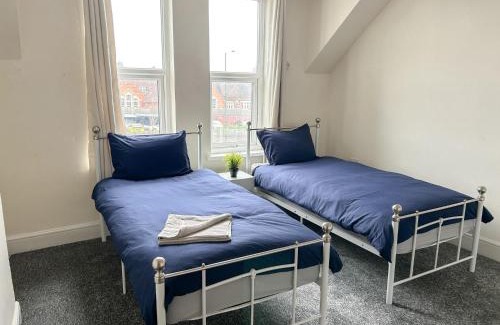 Seisdon Apartment | Lovely 2-Bed Apartment in Birmingham