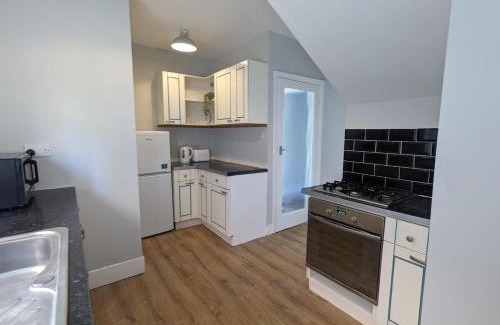 Heaton Apartment | Lovely 2 Bedroom Getaway