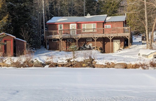 Indian Lake Cabin | Lovely 2-bedroom Adirondack lakefront cabin - perfect for hikers & snowmobilers!