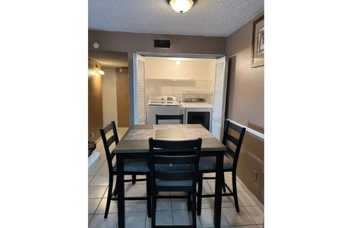 Greater Fondren Southwest Apartment | Lovely 2- bedroom apartment with nice amenities.