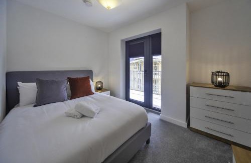 Ashford Apartment | Lovely 2 Bedroom Apartment in Central Ashford
