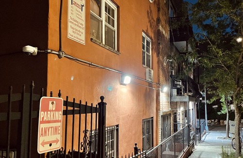 West Bronx Apartment | Lovely 2 Bedroom apartment with a patio.
