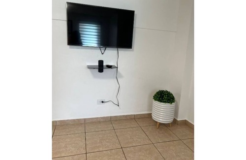 Camaceyes Apartment | Lovely 2-bedroom apt # 5 only 5 minutes away from crashboat beach.