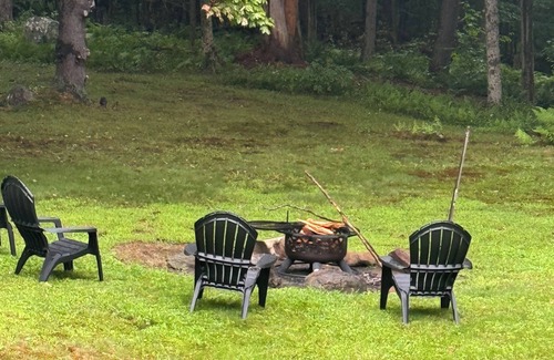 Rowe House | Lovely 2-bedroom house private 2ac setting. Hiking, swimming, kayaking, skiing.