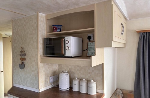 Brean House | Lovely 2 Bedroom Static Caravan Brean, Somerset