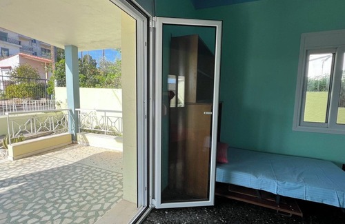 Rafina-Pikermi Villa | Lovely 2-bedroom villa in Rafina