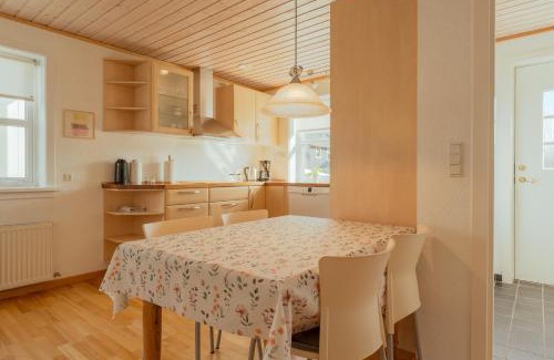 Torshavn Apartment | Lovely 2 BR Apartment - Parking - Quiet Street
