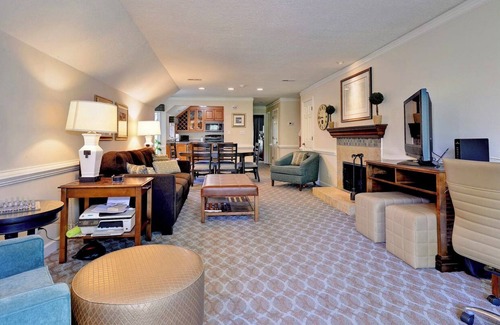 Kingsmill Condo | Lovely 2 BR Condo in 4💎 Historic Golf Resort