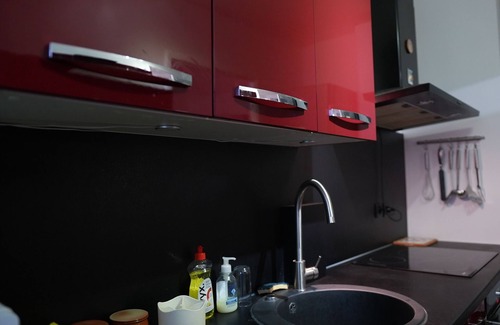 Rosny-sous-Bois Apartment | Lovely 2-room apartment near Paris. Spacious. RER E, line 11. A3 and 86.