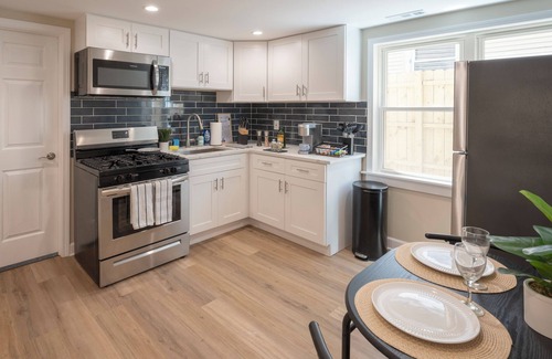Avondale Apartment | Lovely 2BR Gem w/Outdoor Oasis