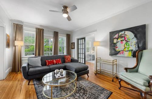 Dilworth House | Lovely 2BR near Uptown Charlotte