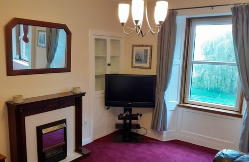 Alyth Apartment | Lovely 3-Bed Apartment in Alyth
