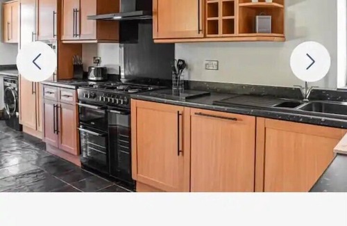 Hepworth House | Lovely 3-Bed House in Holmfirth