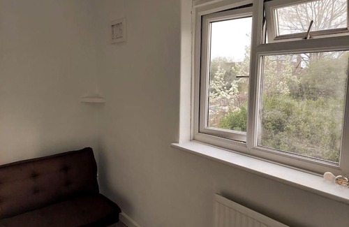 Kew House | Lovely 3 bed terraced family house