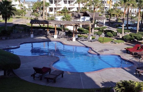 Sandy Beach Condo | Lovely 3-bedroom Condo with pool D 201