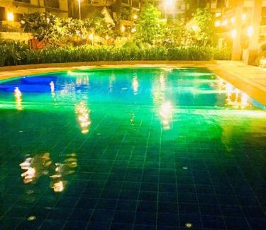 Bacoor City Apartment | Lovely 3 bedroom condo with amenities
