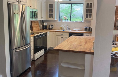 Torrington Condo | Lovely 3 Bedroom Townhouse , perfect for skiing