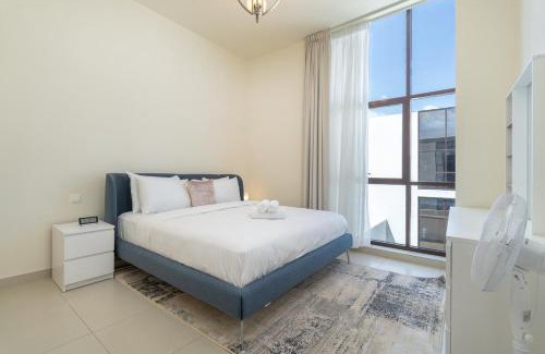 Dubai House | Lovely 3-Bedroom Villa at Senses with Modern Comforts in Wadi Al Safa