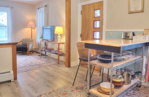 North Adams House | Lovely 3BR in the heart of North Adams