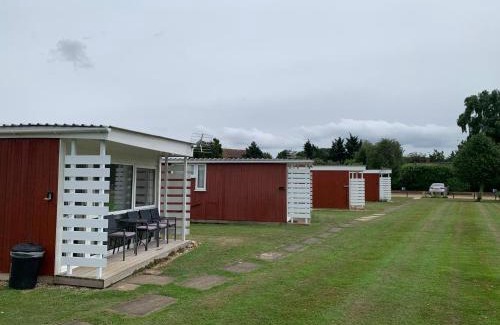 Heacham Ski Chalet | Lovely 4 Berth Chalet At Cedar Springs Park In Heacham, Norfolk Ref 92031Cs