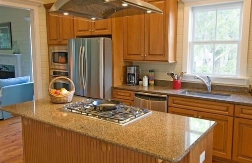 McClellanville House | Lovely 4BR Waterfront Home in Historic District