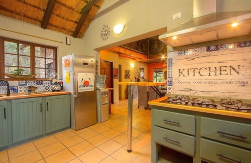 Marloth Park Villa | Lovely 5-Bed Villa in Marloth Park next to Kruger