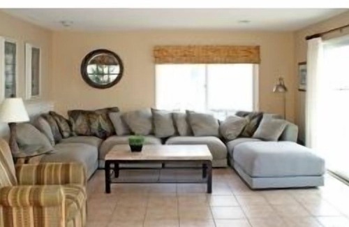 South Beach Haven House | LOVELY 5 BEDROOM ONCEAN FRONT!
