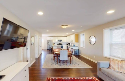 Tower Grove South House | Lovely 5BR Tower Grove Park Home /ABODEbucks