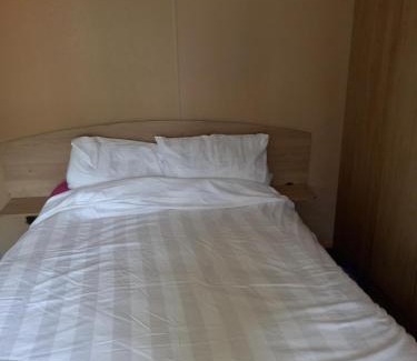 Louth Other | Lovely 6 Berth Caravan At Sunnydale Holiday Park Ref 35375S