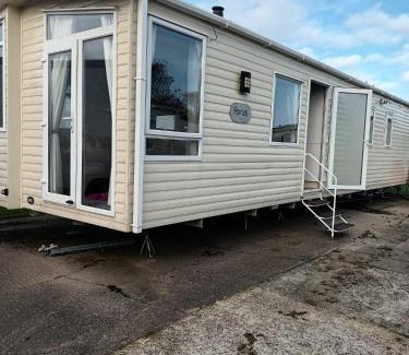 Winestead Other | Lovely 6 Berth Caravan With Free Wifi At Sand Le Mere, Yorkshire Ref 71011C