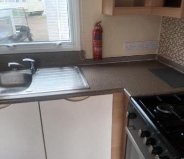 Winestead Other | Lovely 6 Berth Caravan With Free Wifi At Sand Le Mere, Yorkshire Ref 71011C
