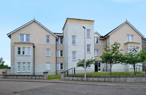 Central Aberdeen Apartment | Lovely Aberdeen Home Close to the Scottish Coast