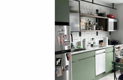Bushwick Apartment | Lovely and stylish L-shaped studio in Bushwick