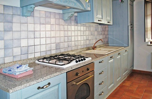 Rigutini Apartment | Lovely apartment for 4 guests with WIFI, pool, A/C, TV, patio and pets allowed