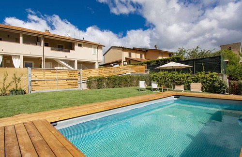 Santa Maria a Monte Apartment | Lovely apartment for 6 people with WIFI, private pool, TV, terrace, pets allowed and panoramic v.