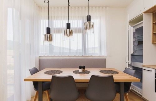 Loucna Pod Klinovcem Apartment | Lovely apartment for 6 guests with WIFI, TV and balcony