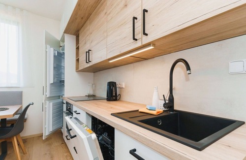 Loucna Pod Klinovcem Apartment | Lovely apartment for 6 guests with WIFI, TV and balcony