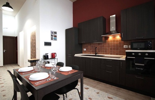 Gioiosa Ionica Apartment | Lovely apartment for 4 guests with WIFI, A/C