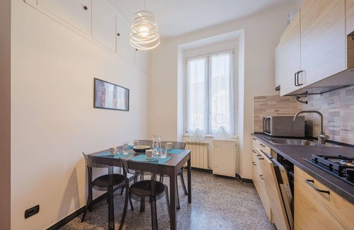 Riva Trigoso Apartment | Lovely apartment for 4 people with WIFI, TV, balcony and parking