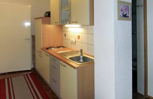 Runhof Apartment | Lovely apartment for 4 people with WIFI, TV and parking