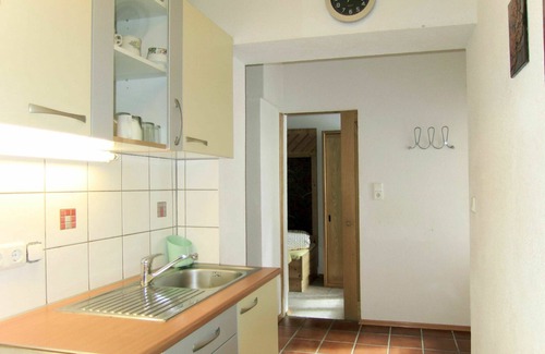 Runhof Apartment | Lovely apartment for 4 people with WIFI, TV and parking