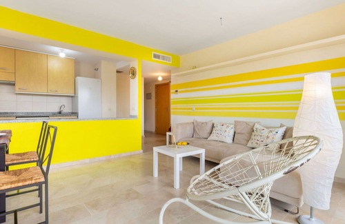 Isla Cristina Apartment | Lovely apartment for 5 guests with pool, WIFI, A/C, TV, balcony and parking
