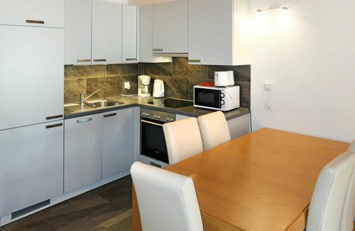 Vex Apartment | Lovely apartment for 7 guests with WIFI, TV and balcony