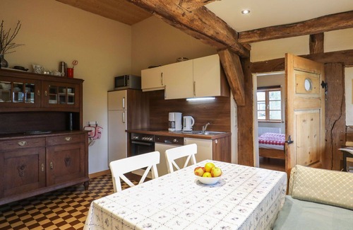 Sandbostel Apartment | Lovely apartment for 2 guests with WIFI, TV, terrace, pets allowed and parking
