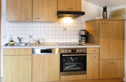 Emberg Apartment | Lovely apartment for 9 people with WIFI, TV, balcony and parking
