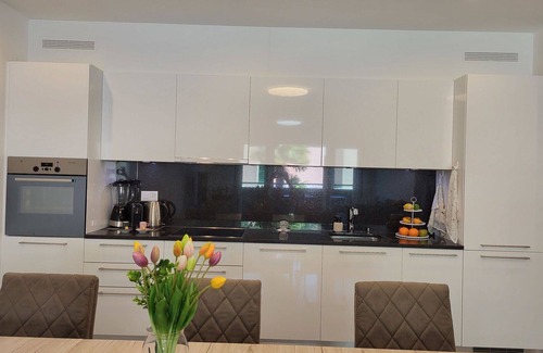 Caslano Apartment | Lovely apartment for 4 people with WIFI, TV, terrace and parking