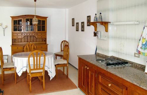 Las Cuevecitas Apartment | Lovely apartment for 2 people with WIFI, pool, TV, terrace and parking