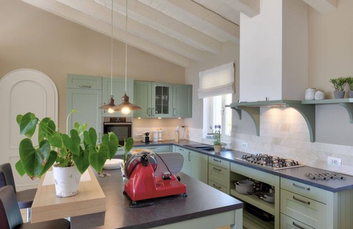 Lacona Apartment | Lovely apartment for 4 guests with A/C, pool, WIFI, TV, terrace and parking