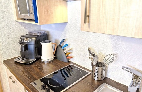 Soelden Apartment | Lovely apartment for 2 guests with WIFI, TV, pets allowed and parking